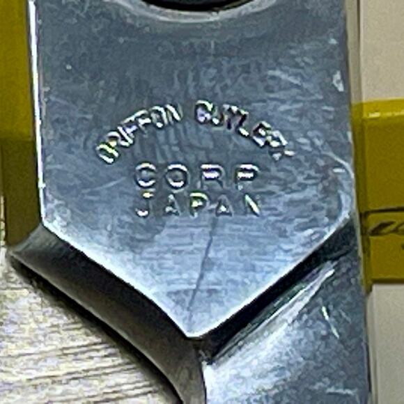 Vintage Griffon Pinking Shears Model "A" 8 Inch + Original Box Chome Plated .01 - Picture 6 of 10